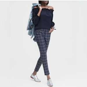 Banana Republic off the shoulder top